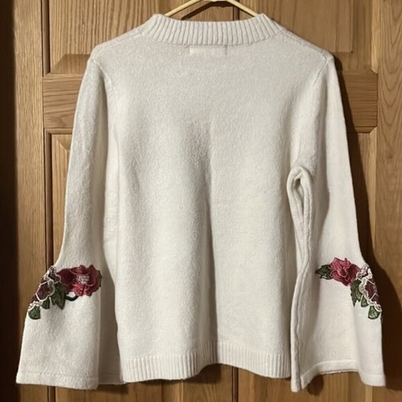 Artisan Crafted Cream Floral Embroidered Bell Sleeve Crewneck Pullover Sweater - Picture 5 of 8